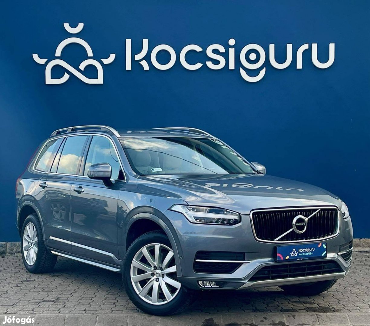 Volvo XC90 2.0 [D5] Momentum Geartronic / Állap...